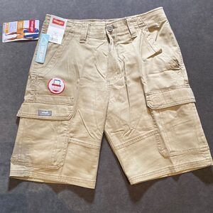 Wrangler Cargo Shorts Relaxed Fit Size 30 NWT
